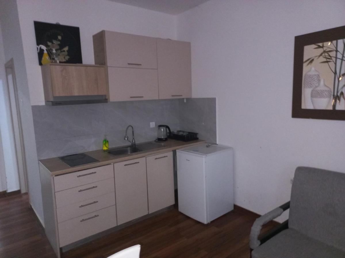 Asuka Apartmani 飞鸟客 Surčin Exteriör bild