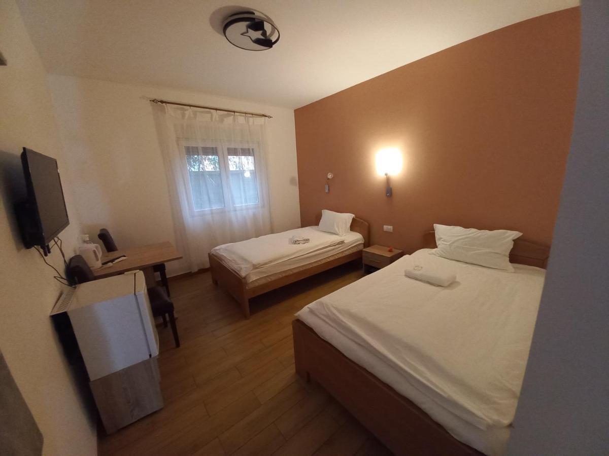 Asuka Apartmani 飞鸟客 Surčin Exteriör bild