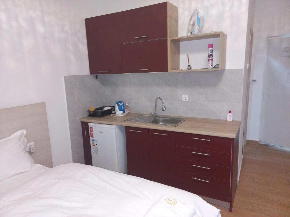 Asuka Apartmani 飞鸟客 Surčin Exteriör bild